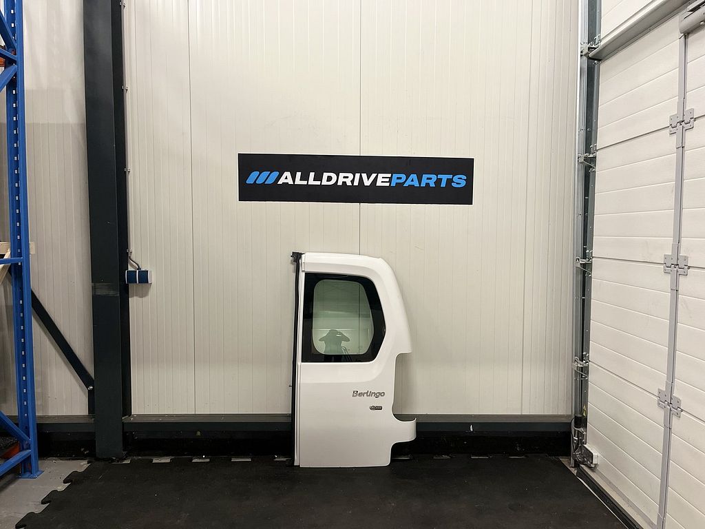Citroen Berlingo Achterdeur rechts wit met raam 8703E4