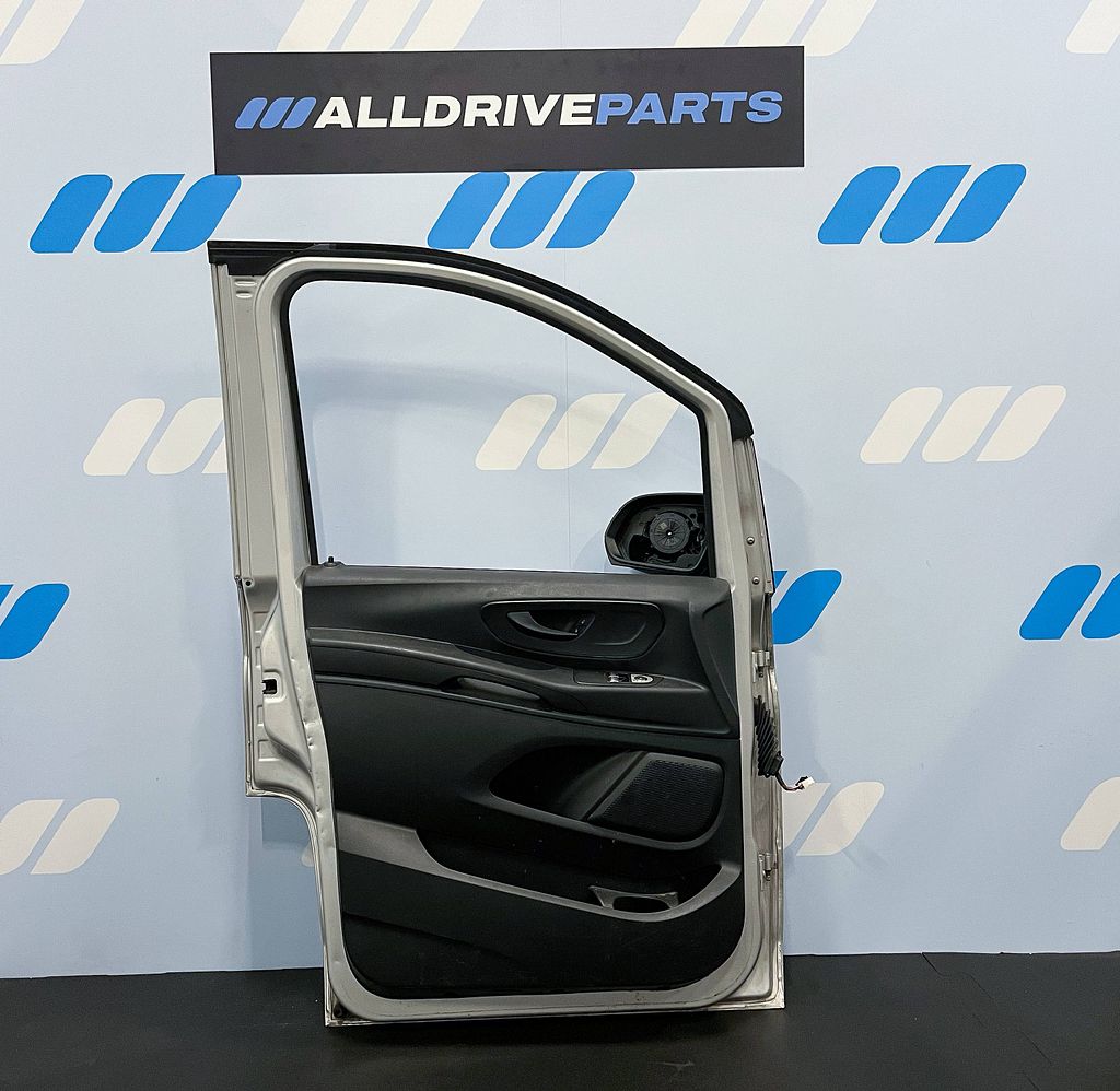 Mercedes Benz Vito W447 Voorportier links grijs A4477206600