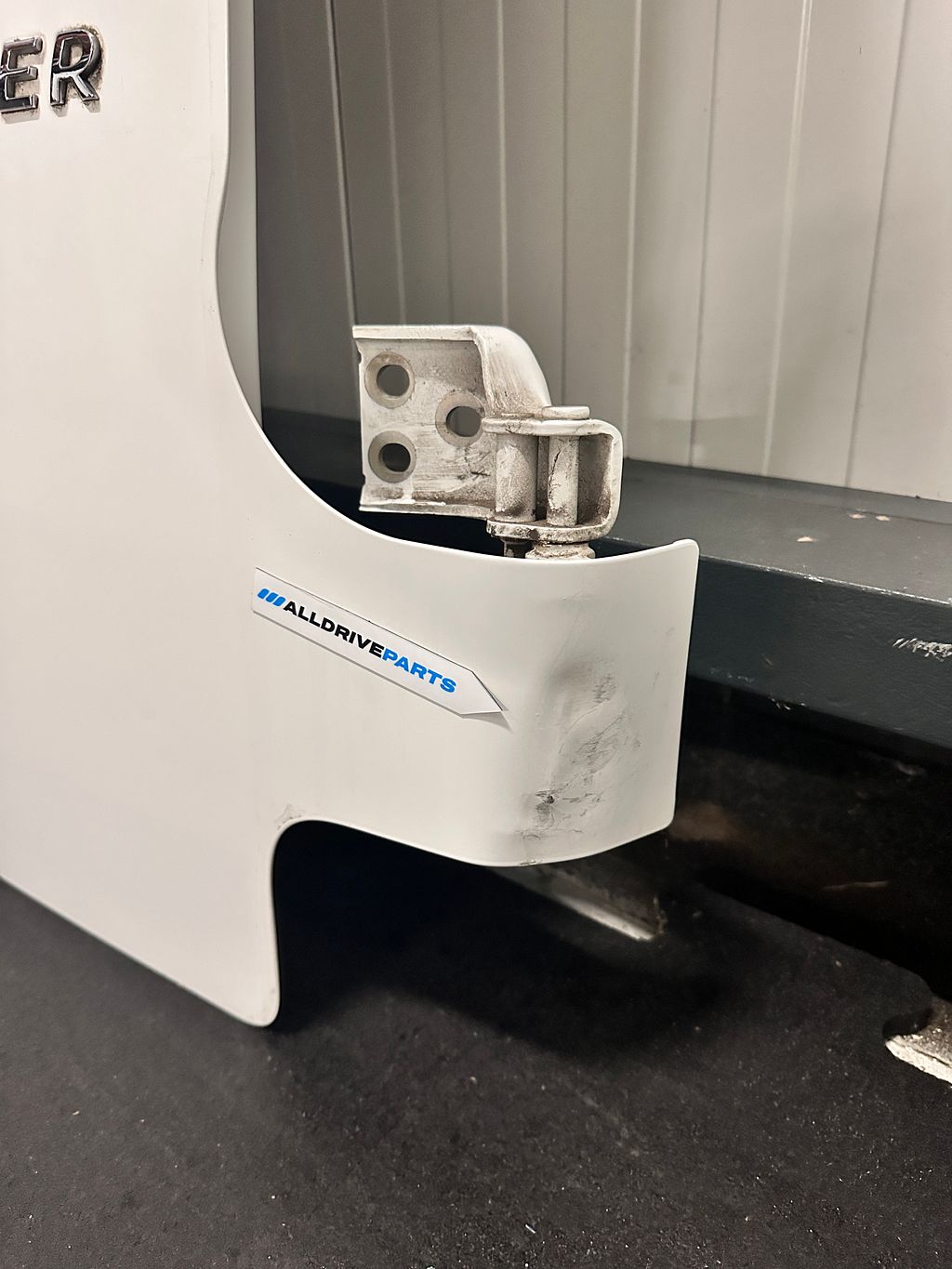 Peugeot Partner / berlingo achterdeur rechts wit 8703E3