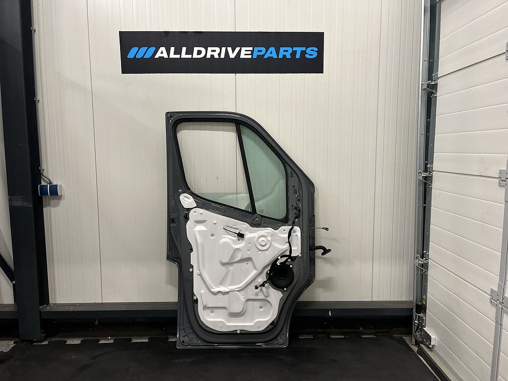 Renault Master voorportier links grijs 801017005R