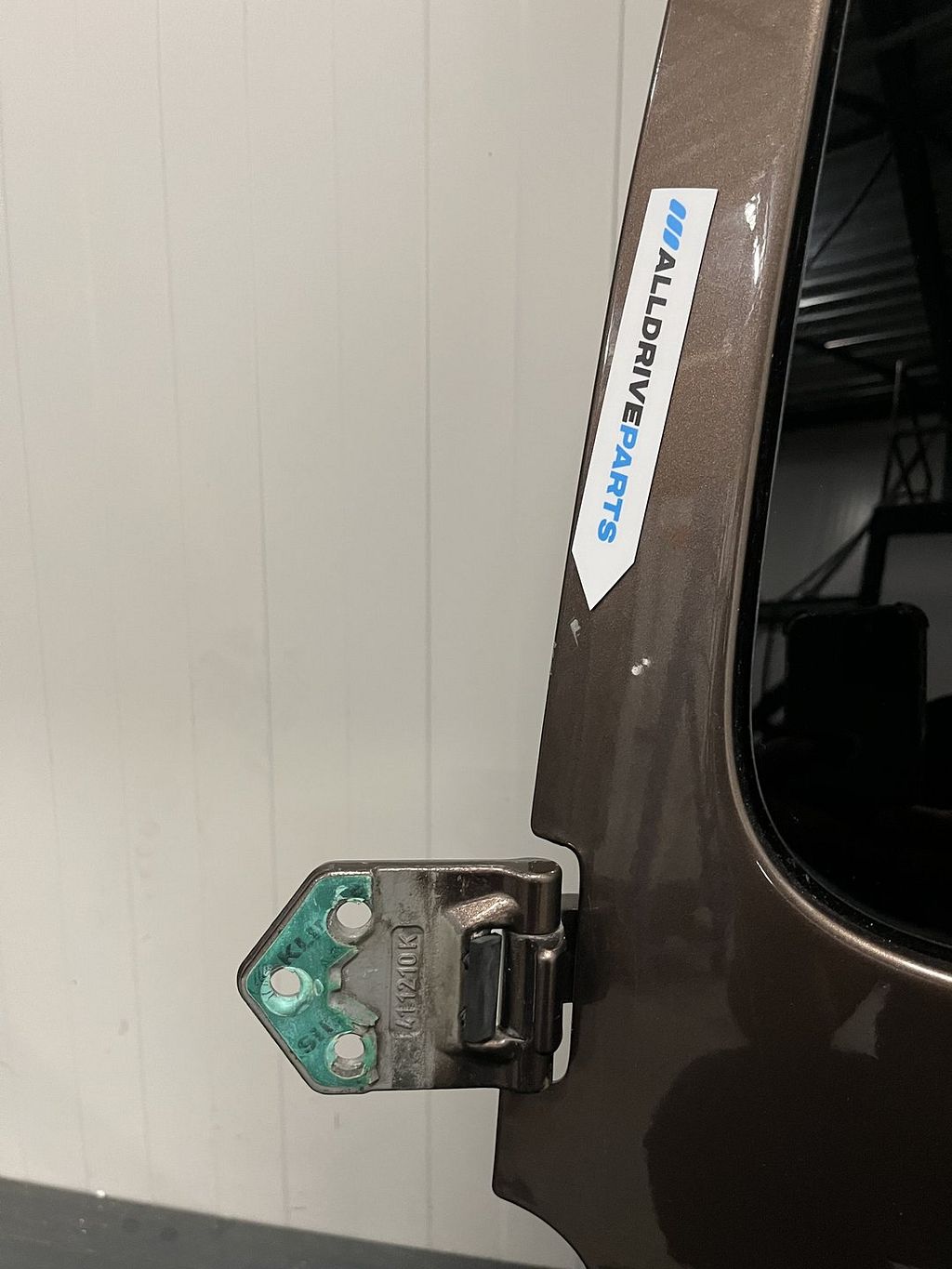 Volkswagen Caddy Achterdeur links LH8Z bruin 2K0827091J