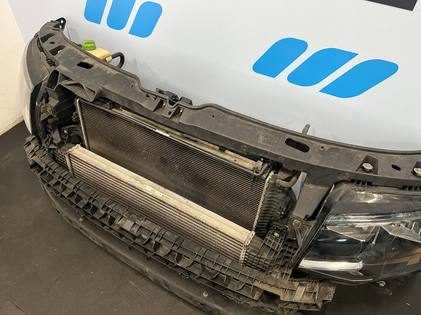 VW T6 komplett Frontpaket Weiß Motorhaube Stoßstange Scheinwerfer