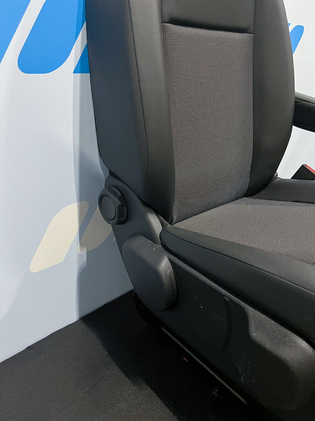 Bijrijdersstoel half leder Peugeot Expert Opel Vivaro 