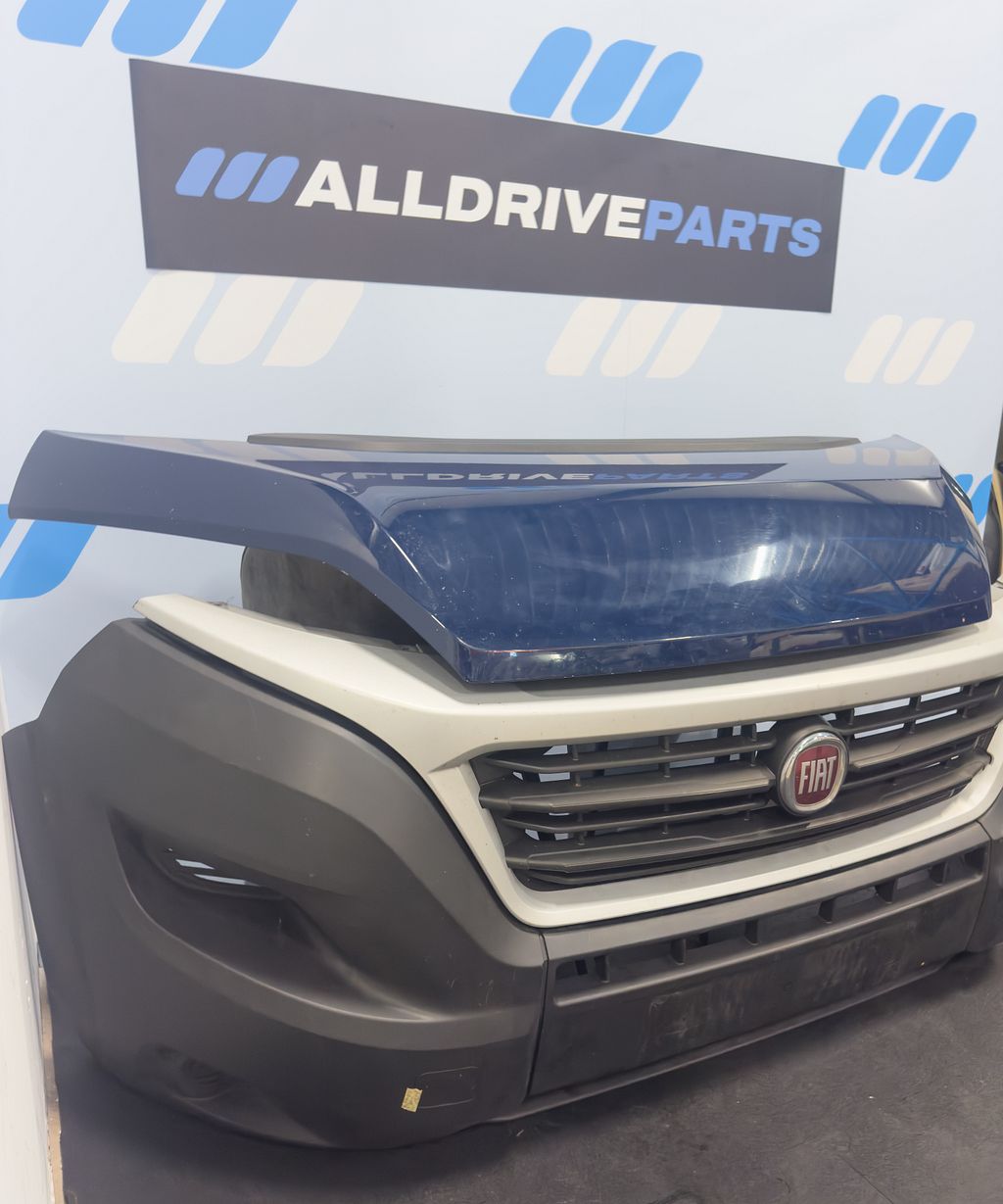 Complete voorkop Front Fiat Ducato met LED koplampen blauw 