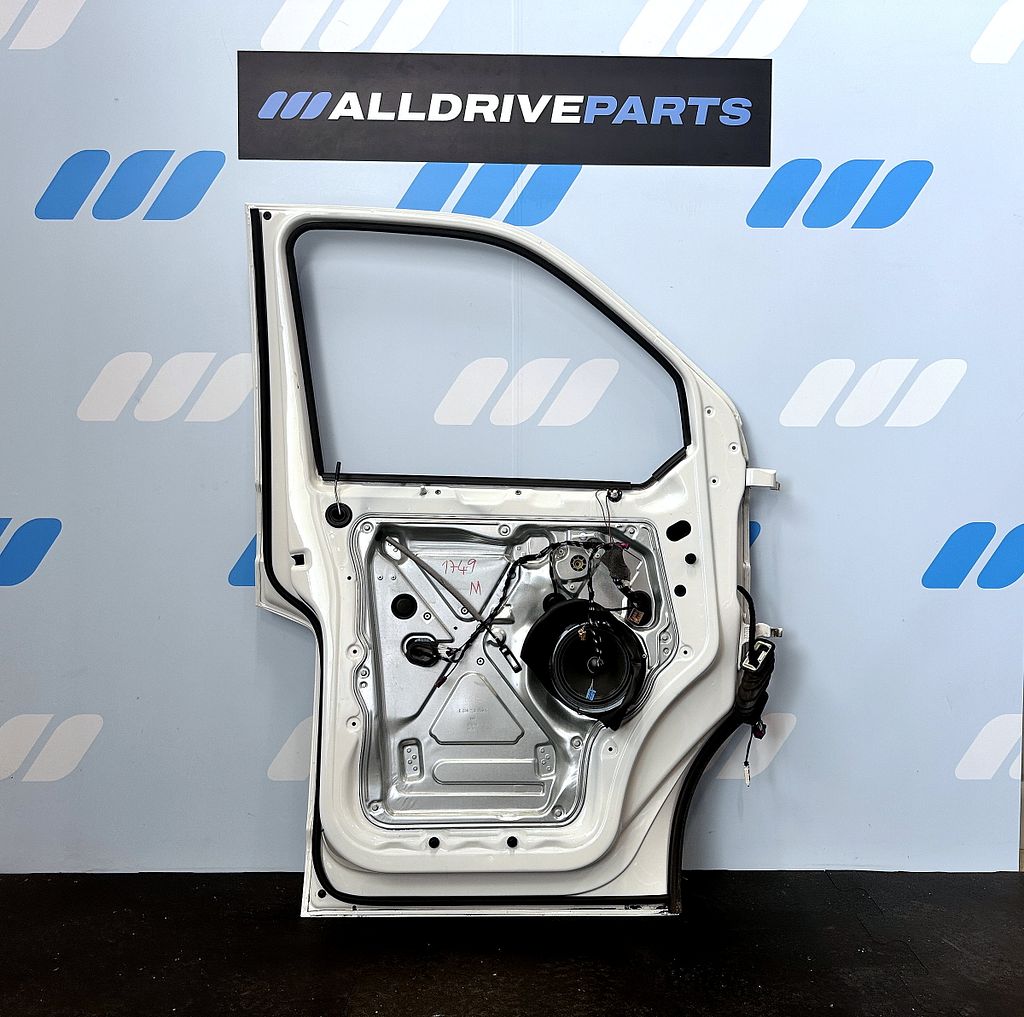Voorportier links VW Transporter T6 wit LB9A 7LA831055