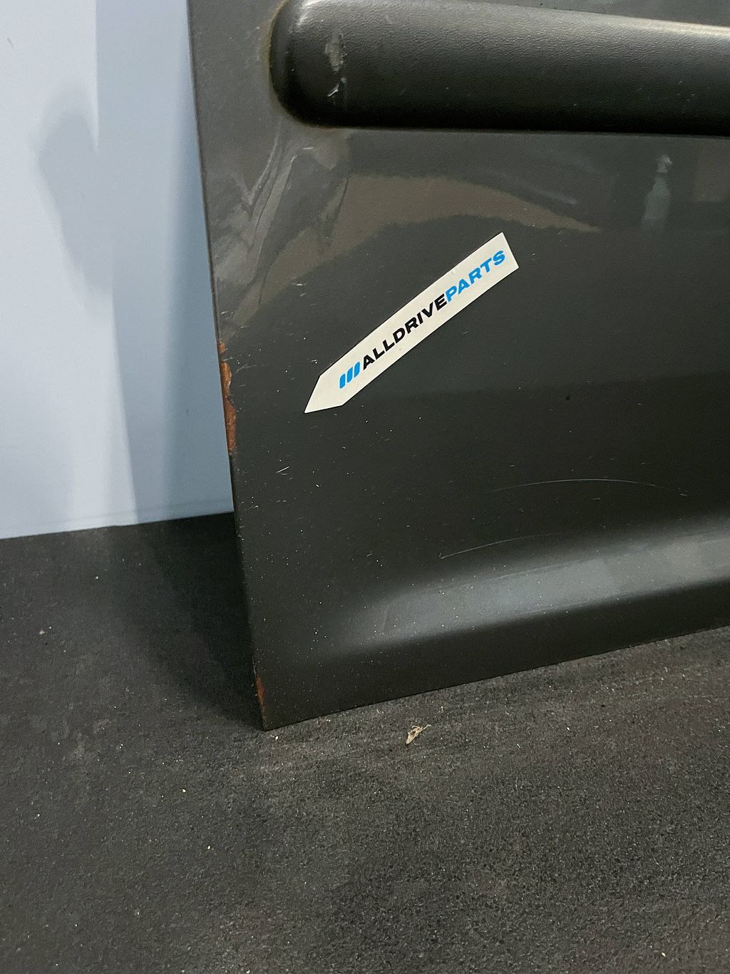 Voorportier links voor Volkwagen Caddy grijs LH7W 2K0831055B