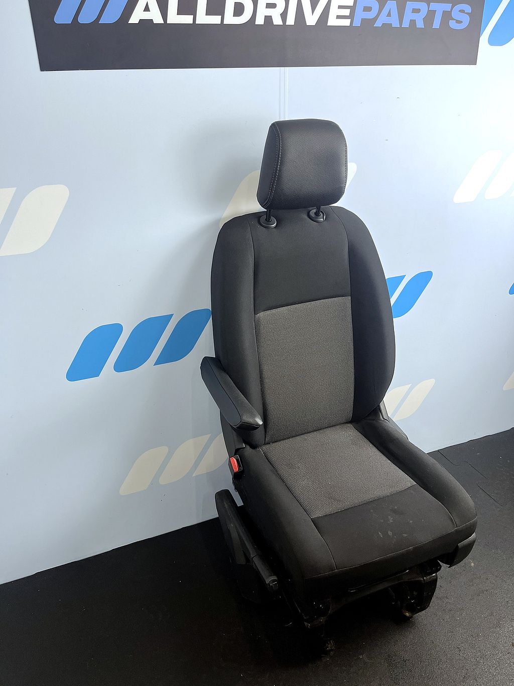 Bestuurdersstoel links voor Peugeot Expert 1616755380
