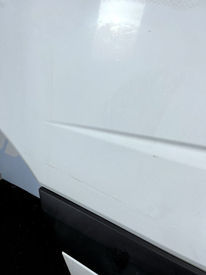 Voorportier links Mercedes Sprinter W906 9147 A9067200005