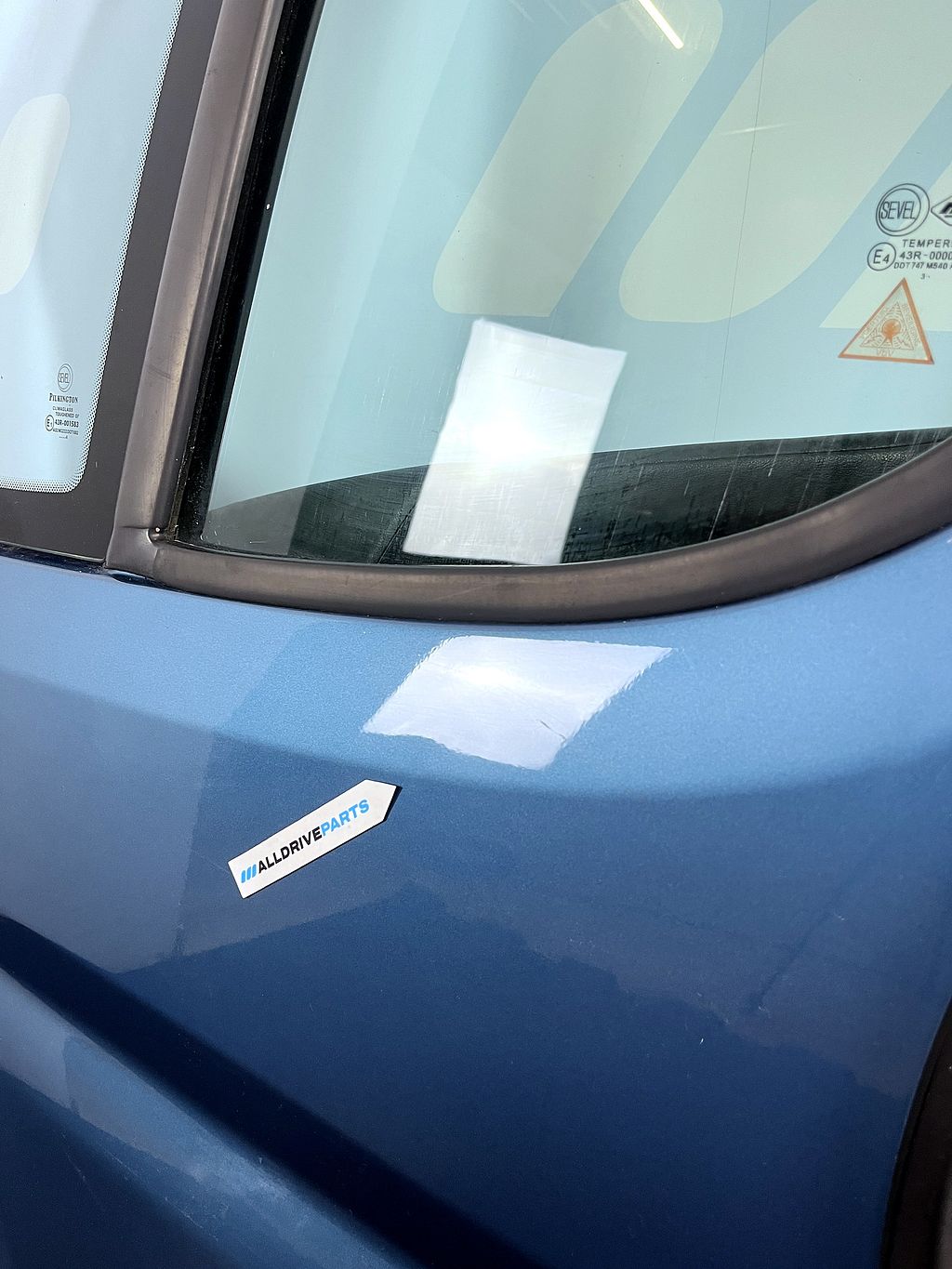 Voorportier links Peugeot Boxer blauw KNF 9002EJ