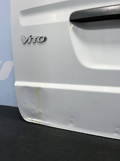 Mercedes Benz Vito W639 dichte Achterklep Wit A6397400401