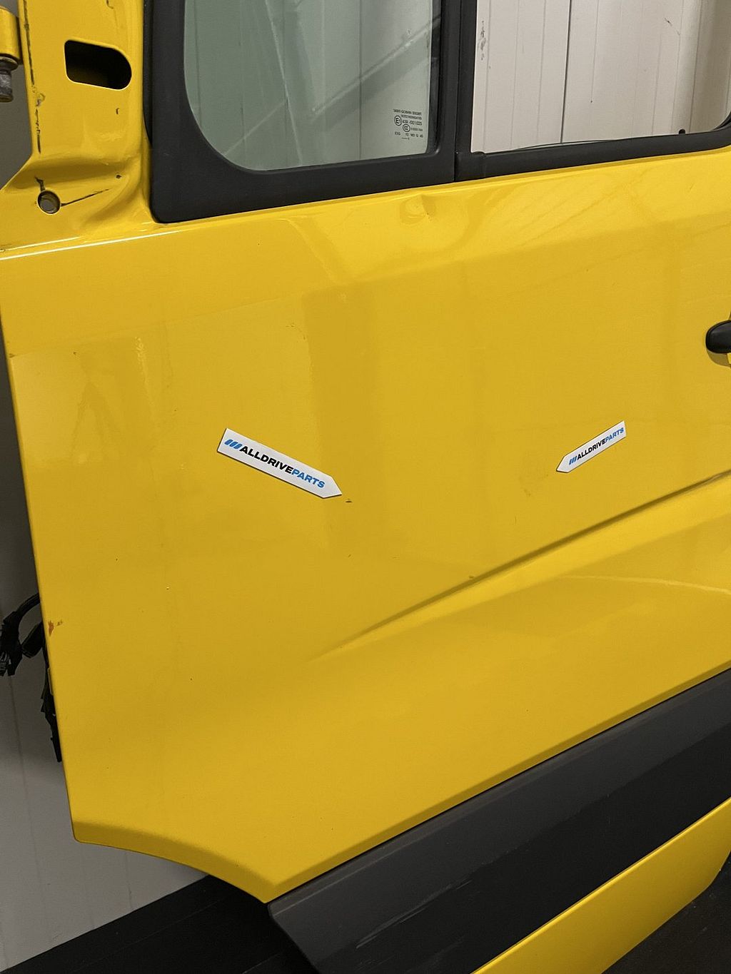 Mercedes Sprinter W906 Voorportier links geel A9067200005