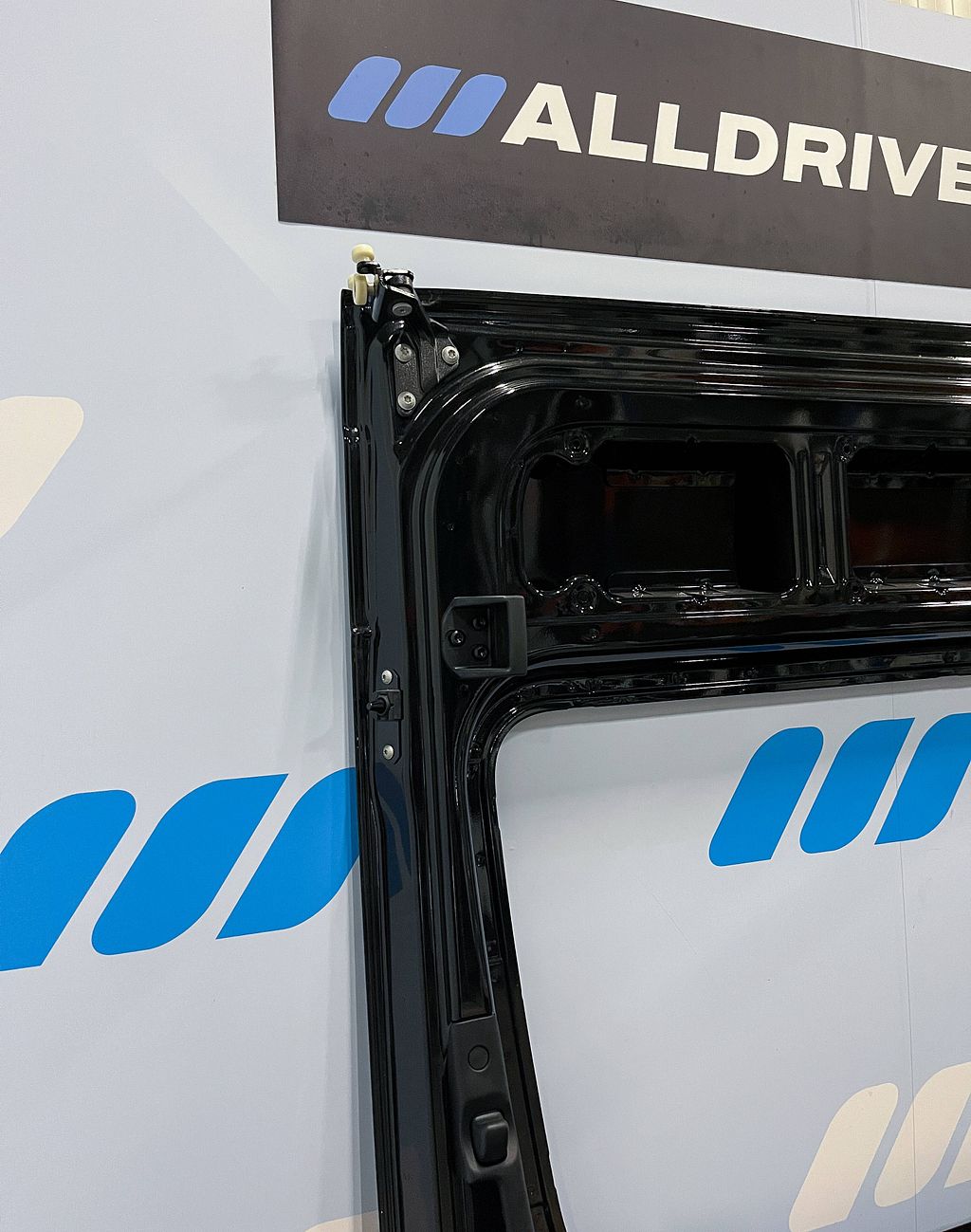 Mercedes Sprinter W907 Schuifdeur rechts zwart A9107308100