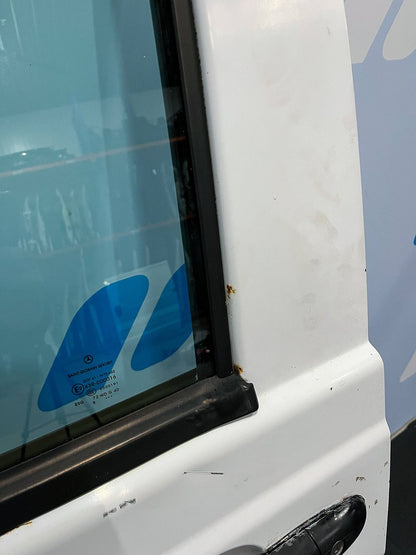 Mercedes Vito W639 Voorportier links wit A6397201005