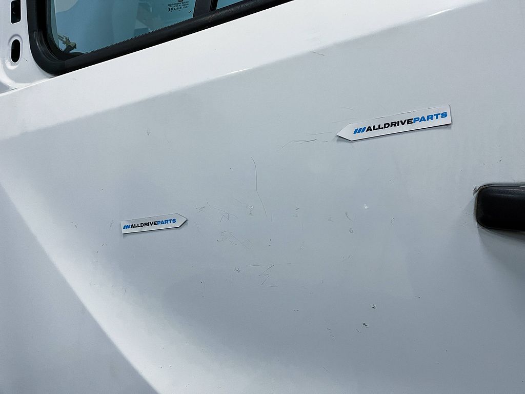 Opel Vivaro Renault Trafic  Voorportier links wit 93455815