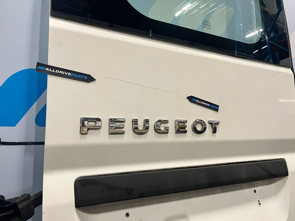 Peugeot Boxer Achterdeur links H2 met ruit wit 1617322980