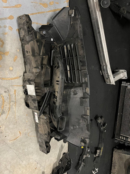 Peugeot Expert Complete Voorkop Voorfront zwart mistlampen