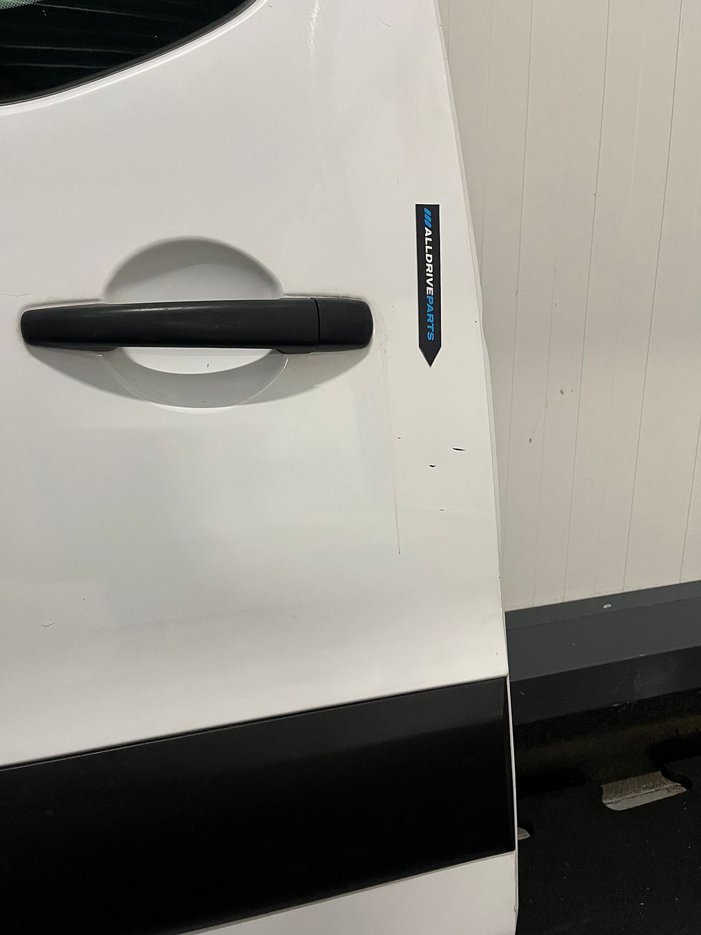 Peugeot Partner Schuifdeur rechts wit met ruit 9831169680