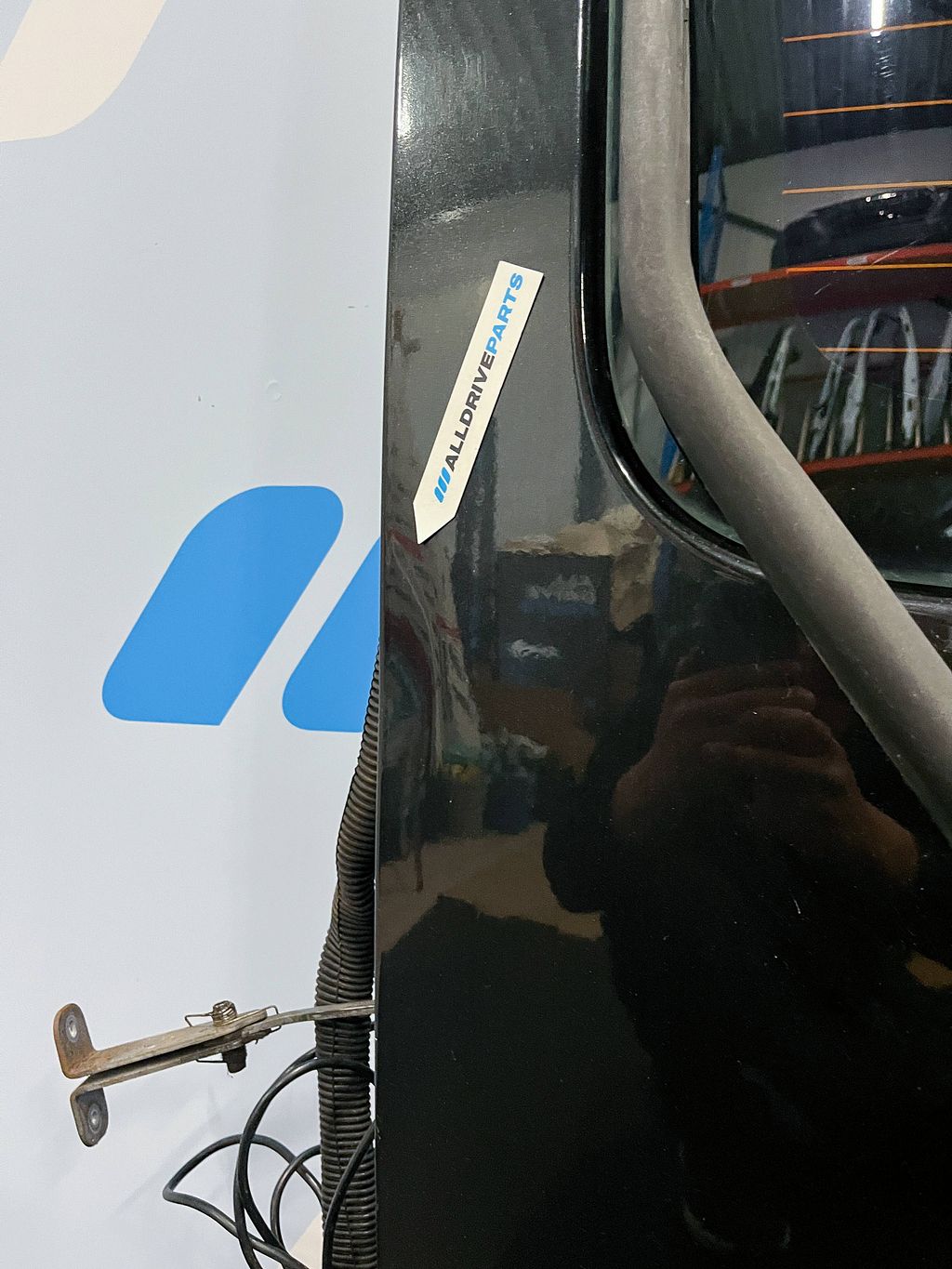 Renault Trafic Achterdeur links zwart met ruit 7751472223