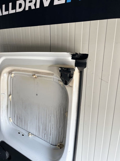 Renault Trafic, Opel Vivaro Achterdeur rechts wit 901008132R