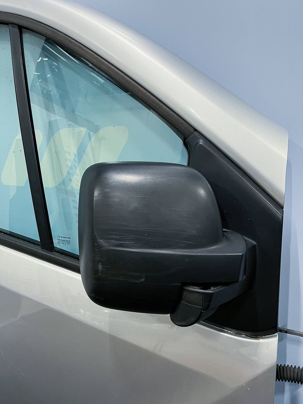 Renault Trafic Opel Voorportier rechts grijs 801003523R