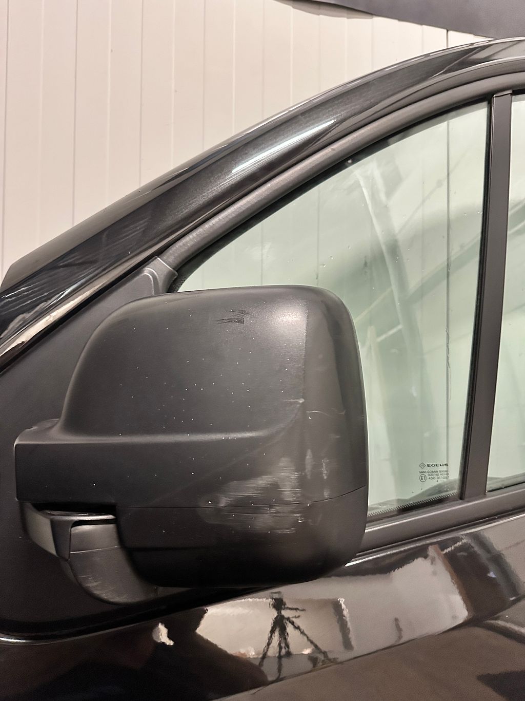 Renault Trafic Voorportier links zwart 801015693R