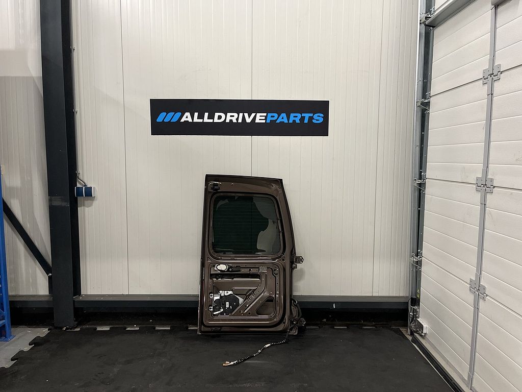 Volkswagen Caddy Achterdeur links LH8Z bruin 2K0827091J