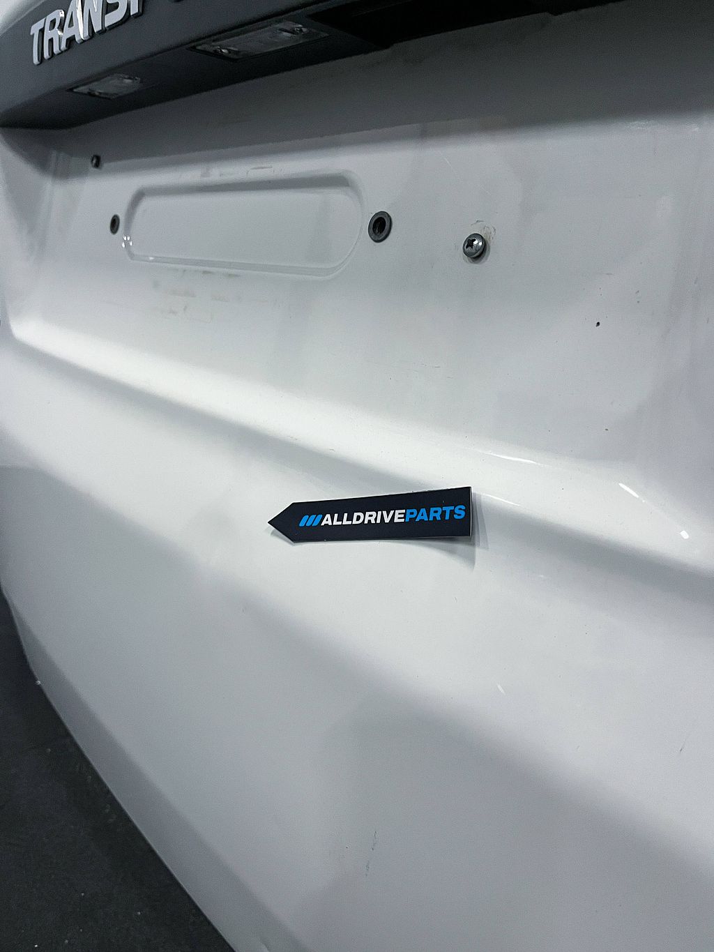 VW T6.1 Achterdeur links wit LB9A dicht 7H0827091AP