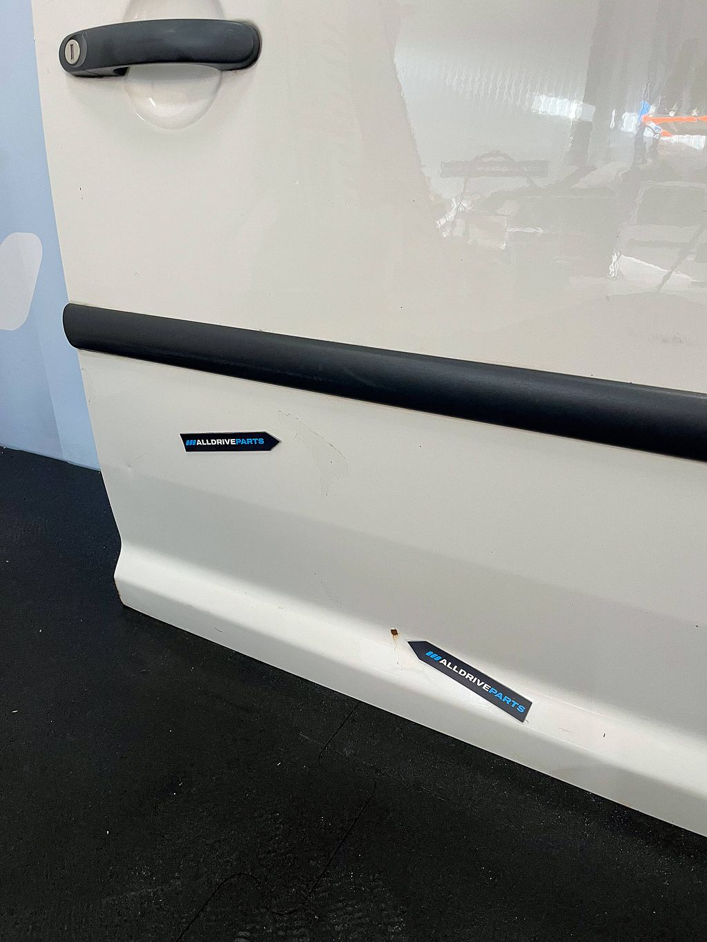 VW Volkswagen Caddy Voorportier rechts R902 wit 2K0831056B